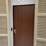 Suite169 Black Bari