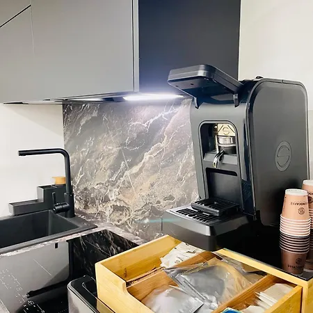Апартаменты Suite169 Black *