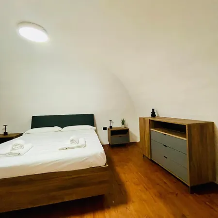 Апартаменты Suite169 Black