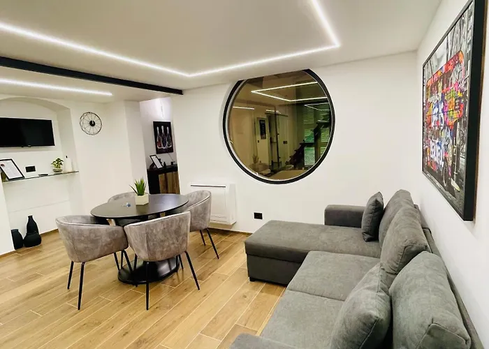 Apartment Suite169 Black Bari